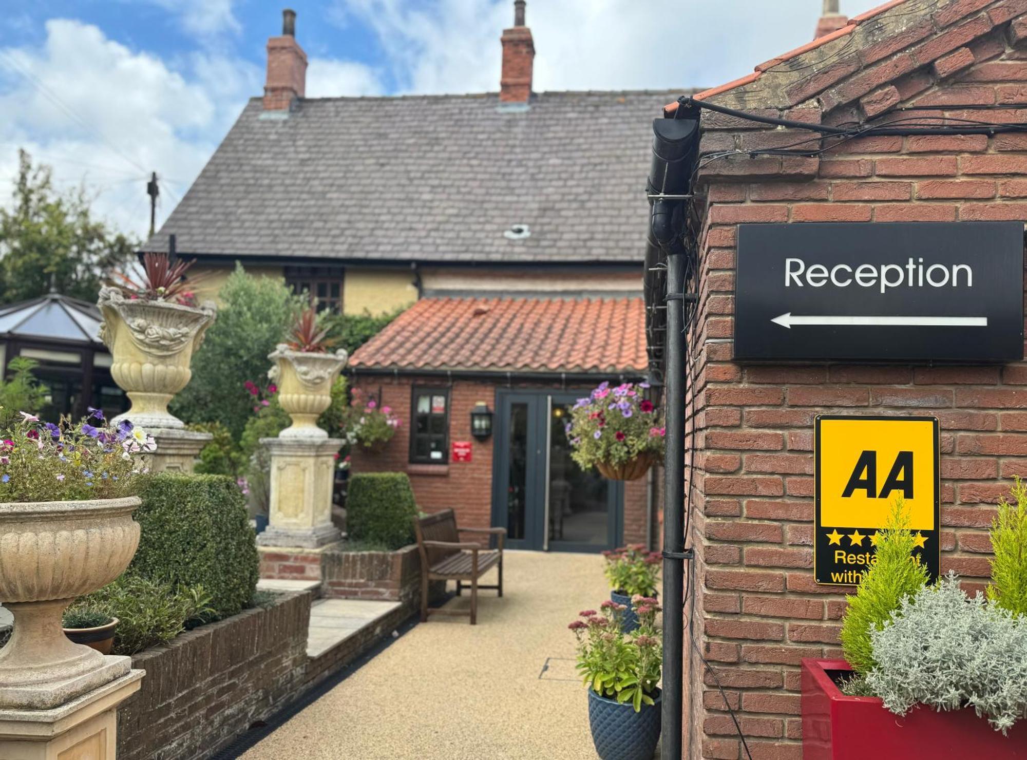 Winteringham Fields Bed & Breakfast Dış mekan fotoğraf